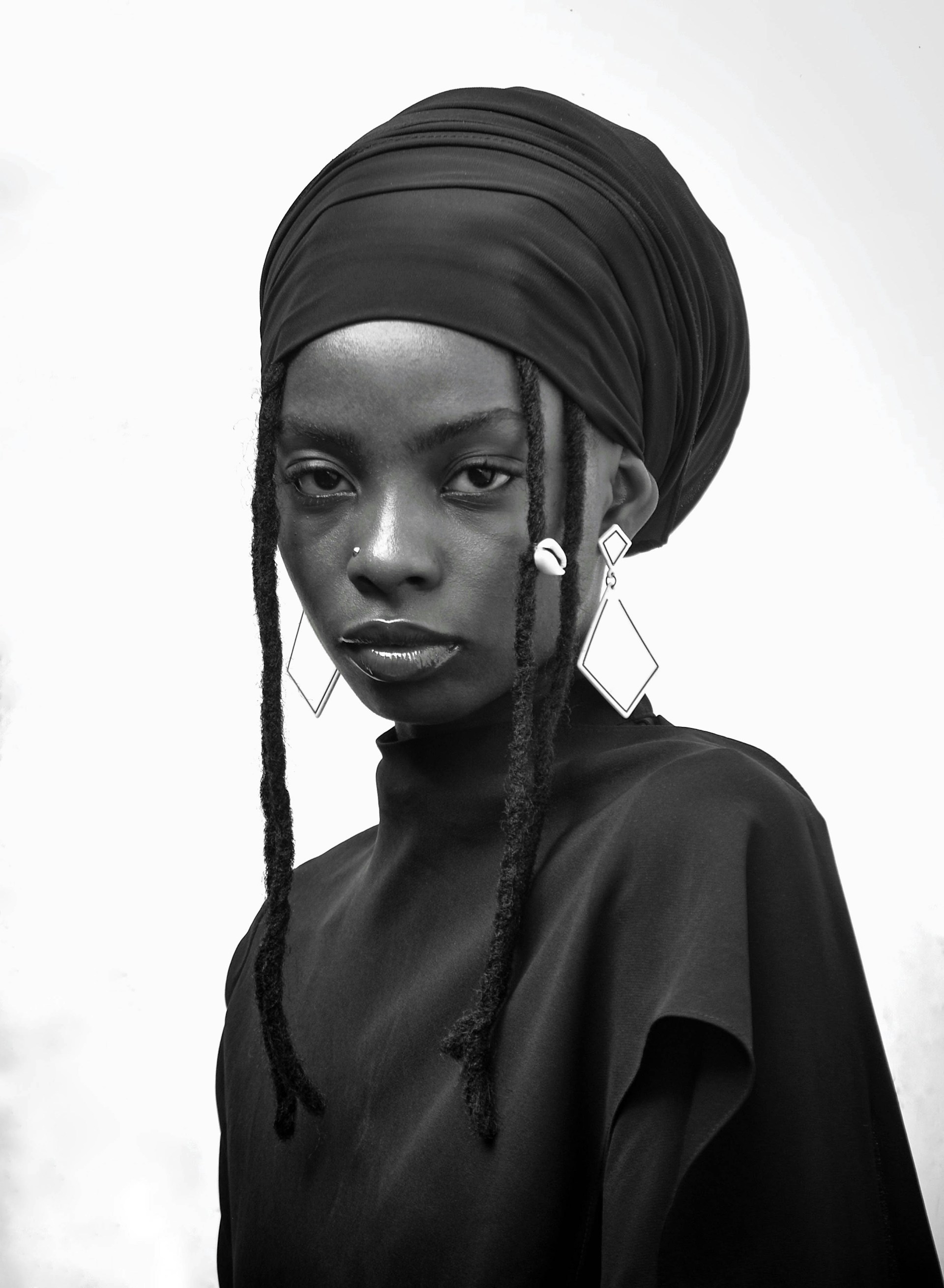 theresa-ude-ute-FnZeIo8-unsplash.jpg
