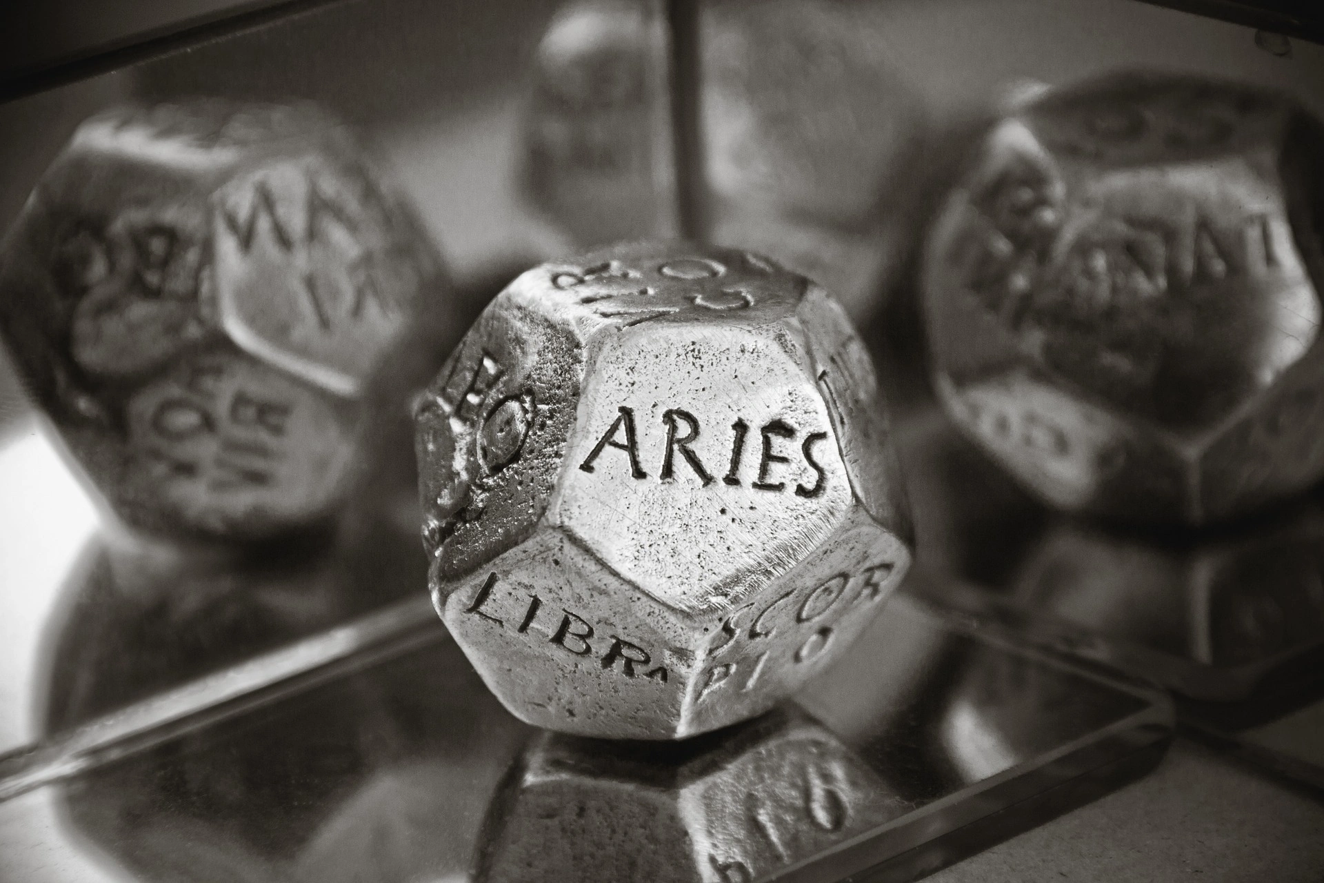 Zodiac dice.webp