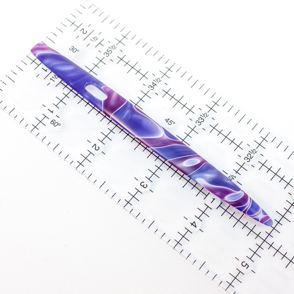 Acrylic Nalbinding Needle by Shyredfox